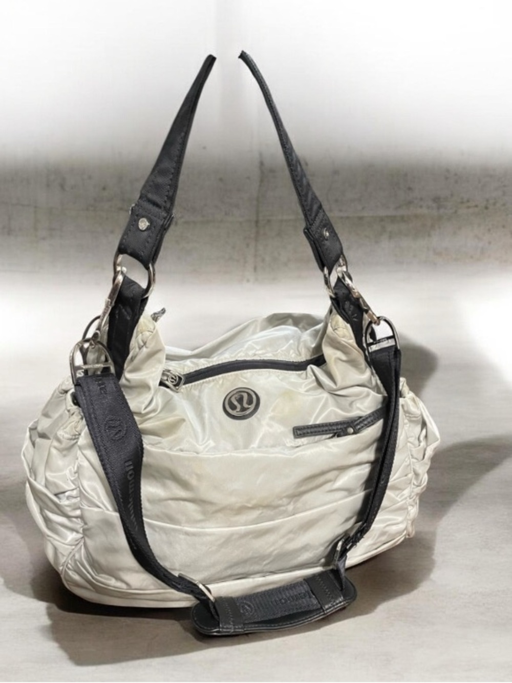 Lululemon Arabesque Bag